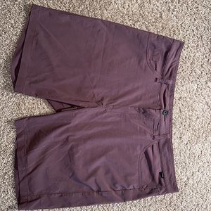 Travis Mathew 38 red shorts